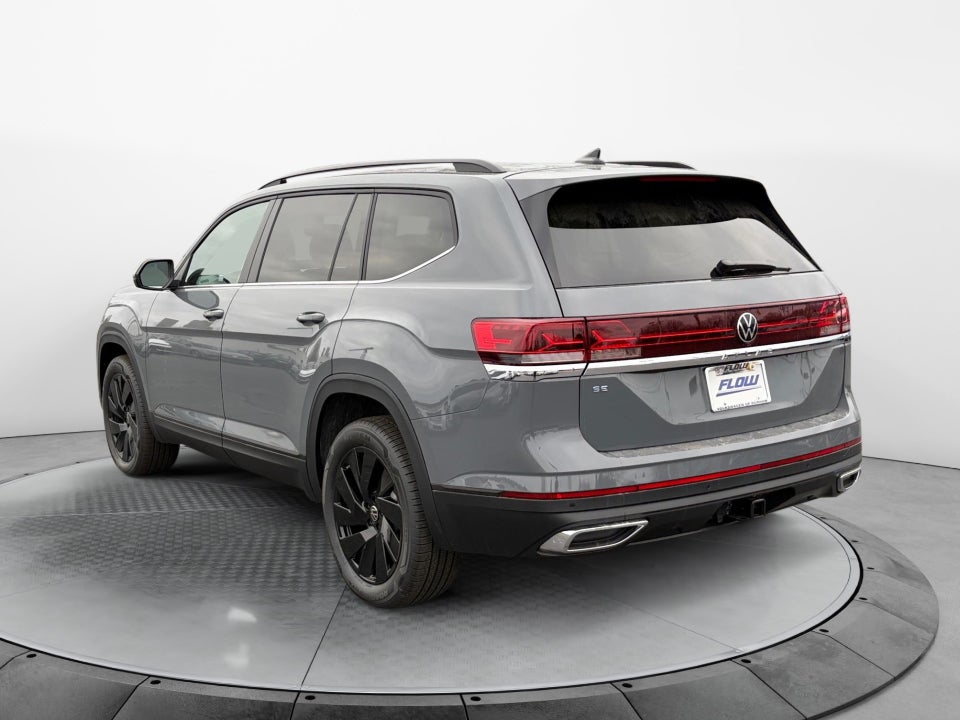 2026 Volkswagen Atlas SE with Technology