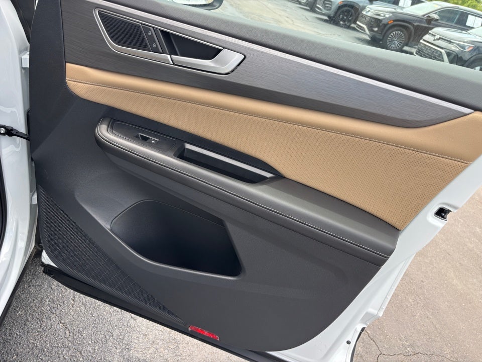 2026 Volkswagen Atlas Cross Sport SE with Technology
