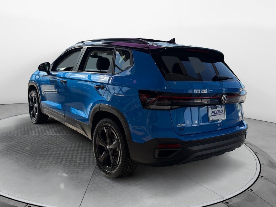 2026 Volkswagen Taos SE Black