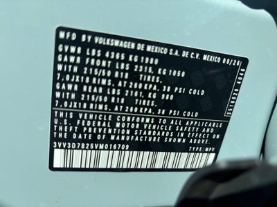 2027 Volkswagen Taos SE Black
