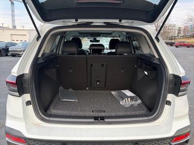 2026 Volkswagen Taos SEL