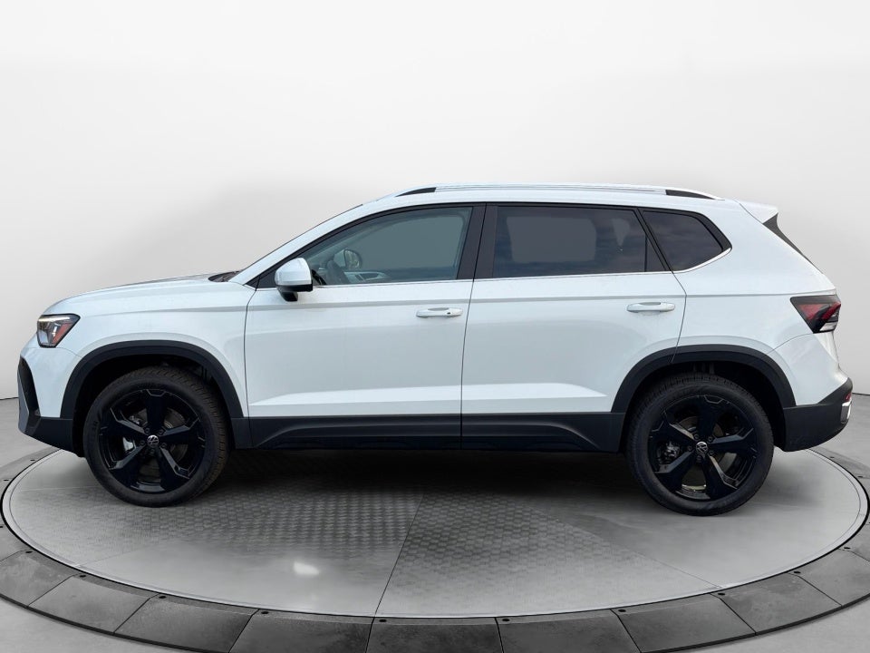 2026 Volkswagen Taos SEL