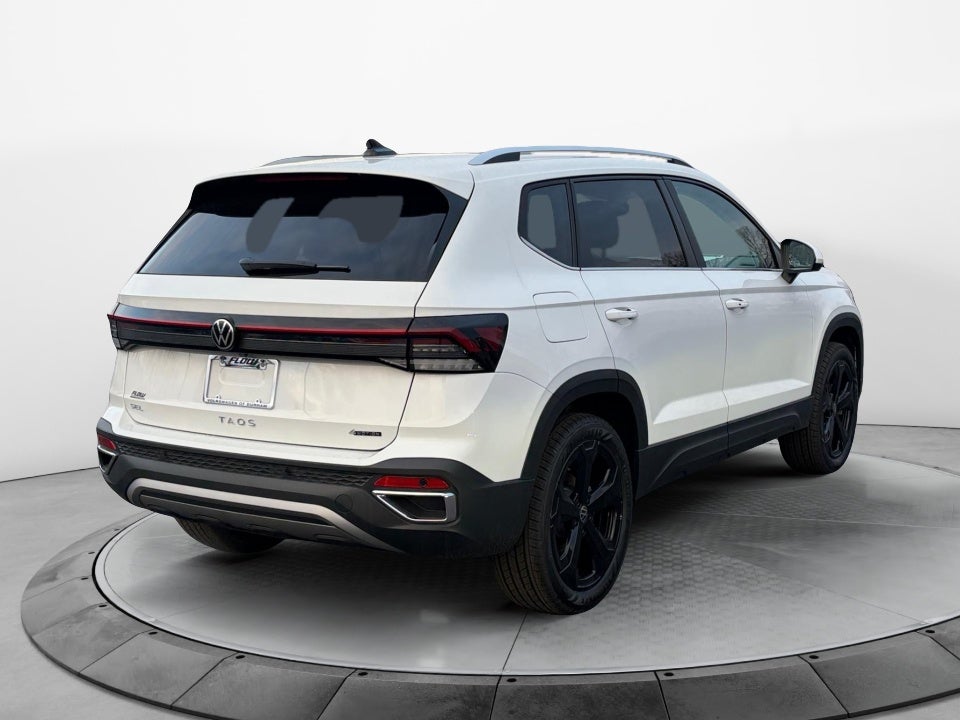2026 Volkswagen Taos SEL