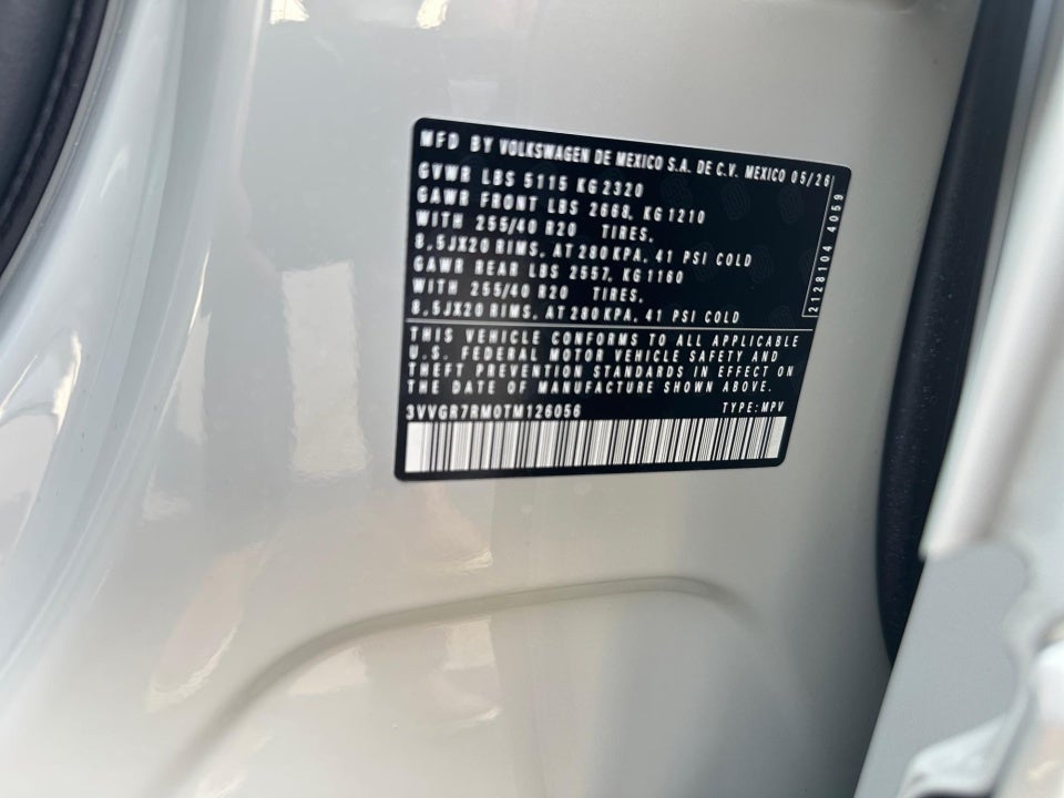 2026 Volkswagen Tiguan SE R-Line Black