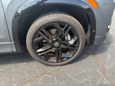 2025 Volkswagen Tiguan 2.0T SE R-Line Black