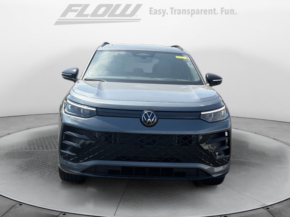 2025 Volkswagen Tiguan 2.0T SE R-Line Black