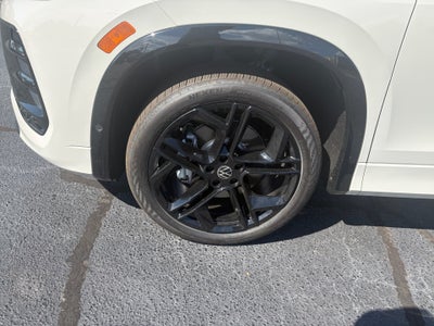 2026 Volkswagen Tiguan SE R-Line Black