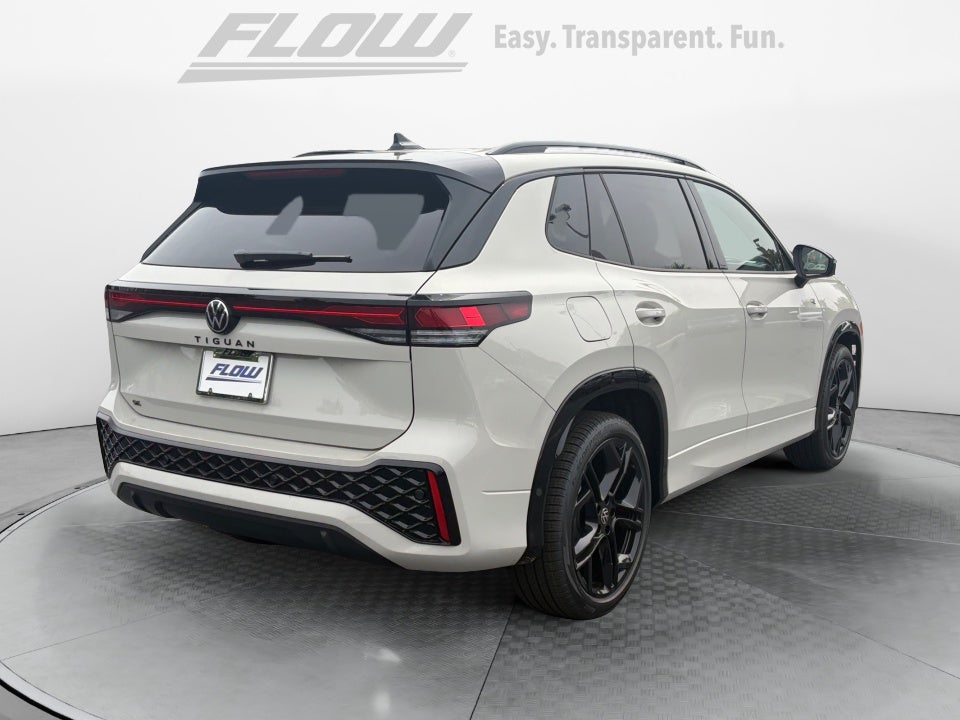 2026 Volkswagen Tiguan SE R-Line Black