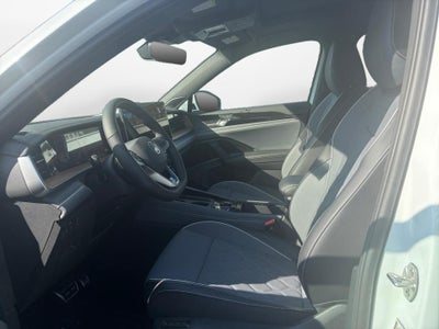 2026 Volkswagen Tiguan SEL R-Line Turbo