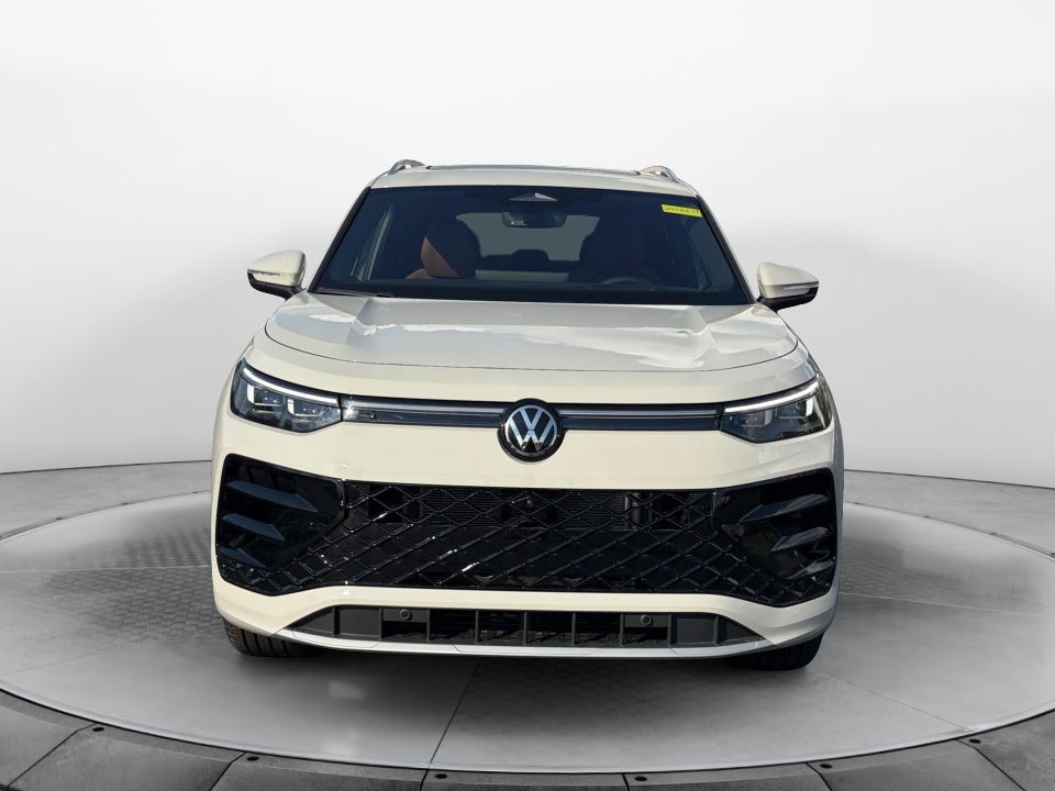 2026 Volkswagen Tiguan SEL R-Line Turbo