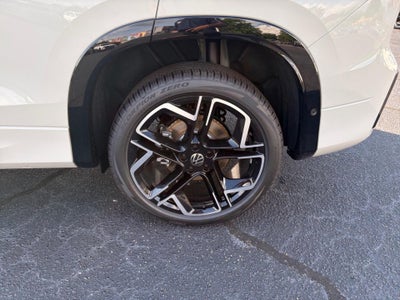 2026 Volkswagen Tiguan SEL R-Line Turbo
