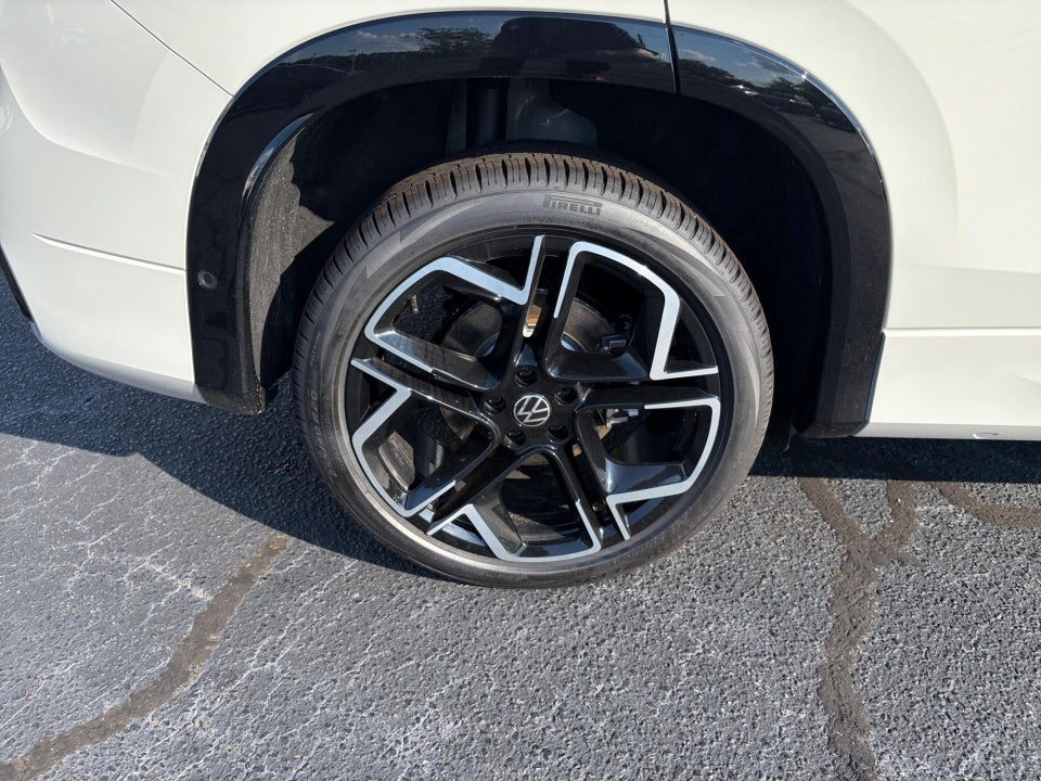 2026 Volkswagen Tiguan SEL R-Line Turbo