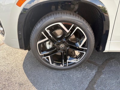 2026 Volkswagen Tiguan SEL R-Line Turbo
