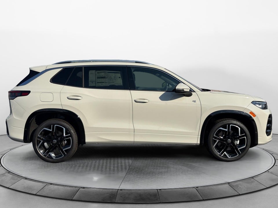 2026 Volkswagen Tiguan SEL R-Line Turbo