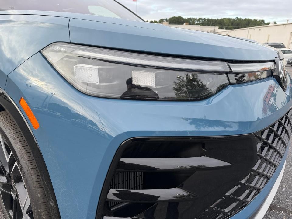2026 Volkswagen Tiguan SEL R-Line Turbo