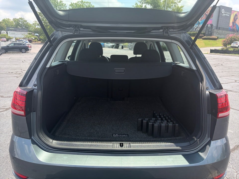 2018 Volkswagen Golf SportWagen S