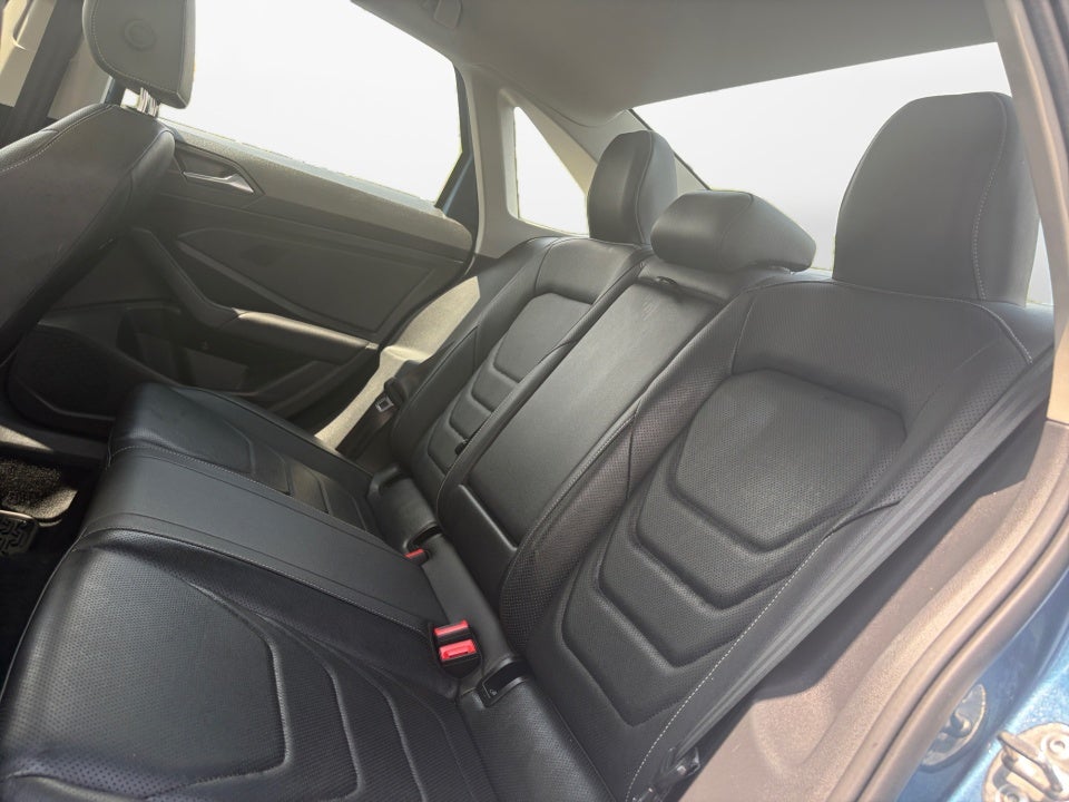 2021 Volkswagen Jetta SEL Premium