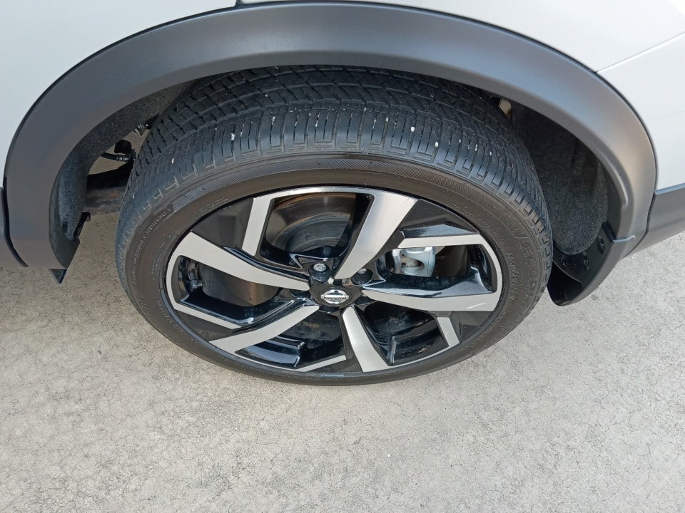 2021 Nissan Rogue Sport SL