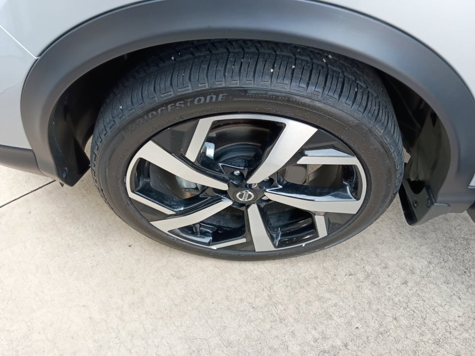 2021 Nissan Rogue Sport SL
