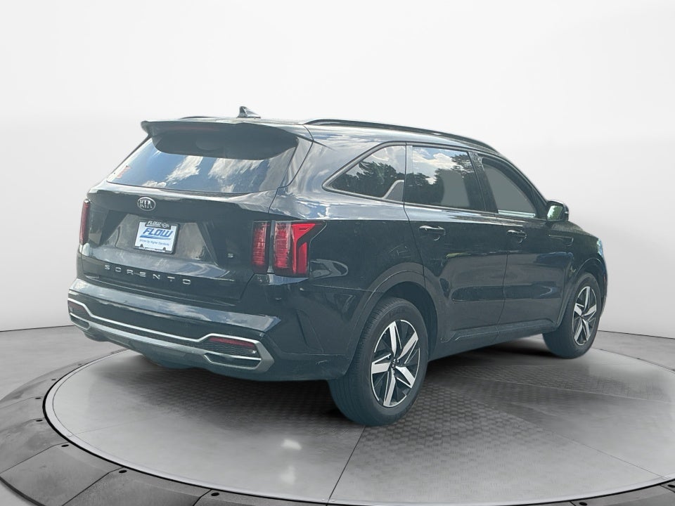 2021 Kia Sorento S
