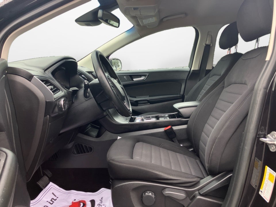 2019 Ford Edge SE