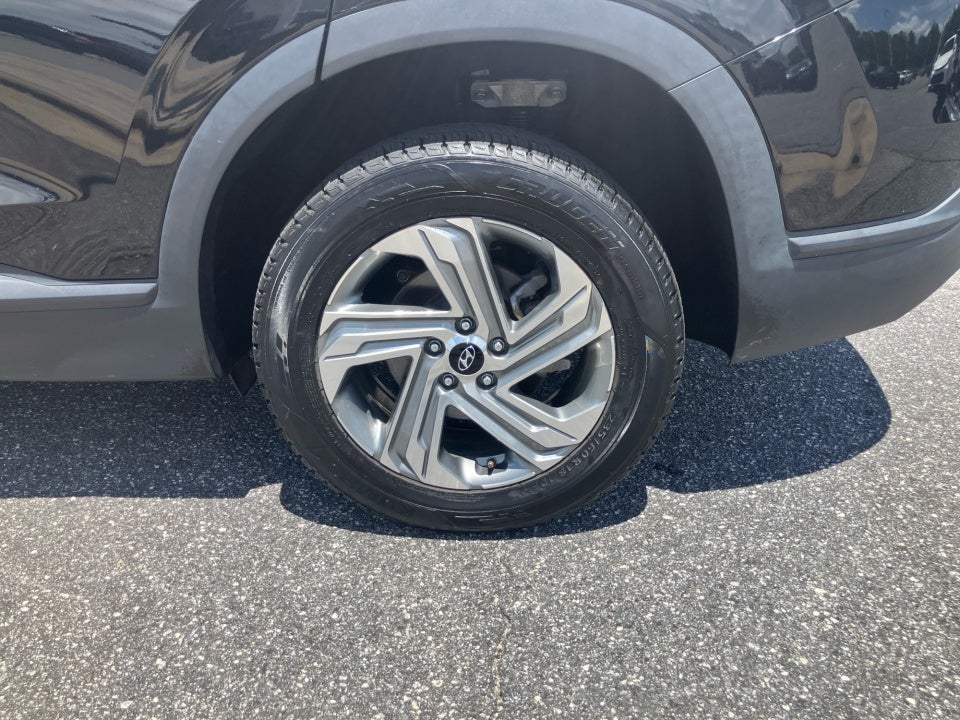 2022 Hyundai Santa Fe SE