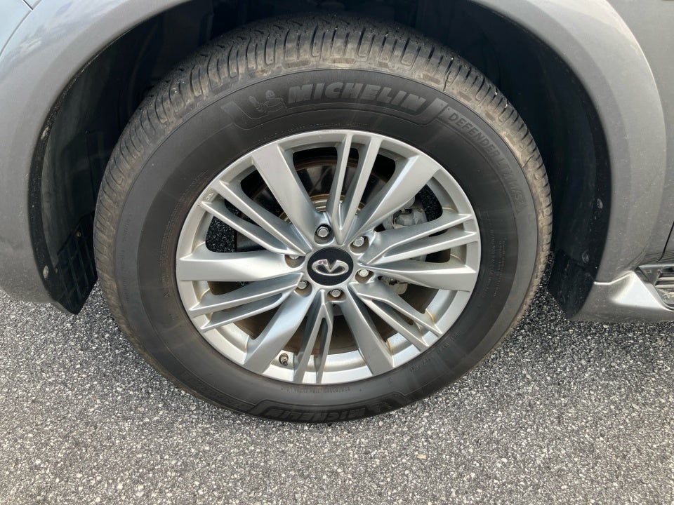 2018 INFINITI QX80 AWD