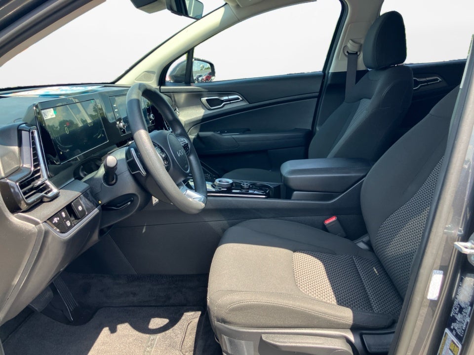 2025 Kia Sportage Hybrid LX
