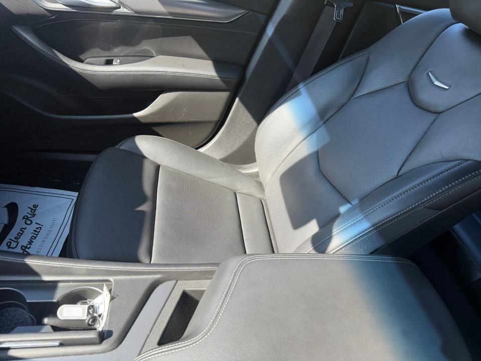 2023 Cadillac CT5 Premium Luxury