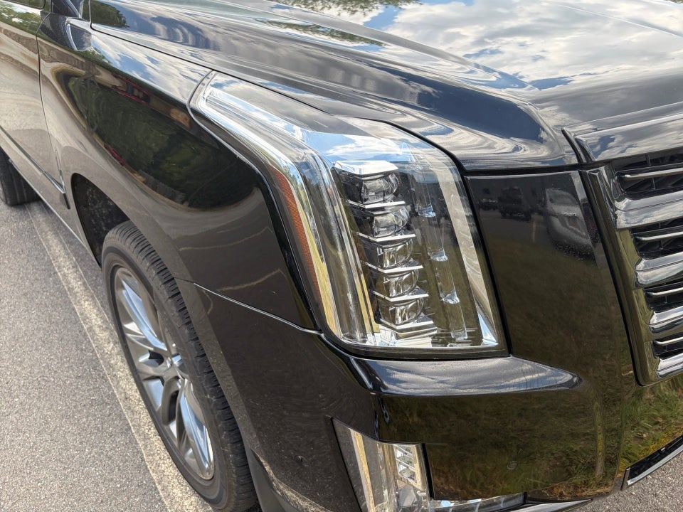 2020 Cadillac Escalade Platinum