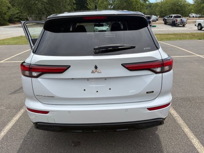 2023 Mitsubishi Outlander SEL