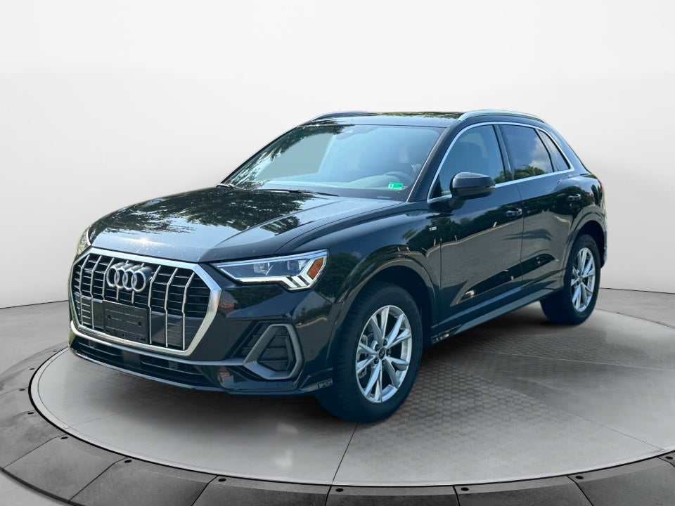 2024 Audi Q3 S line Premium