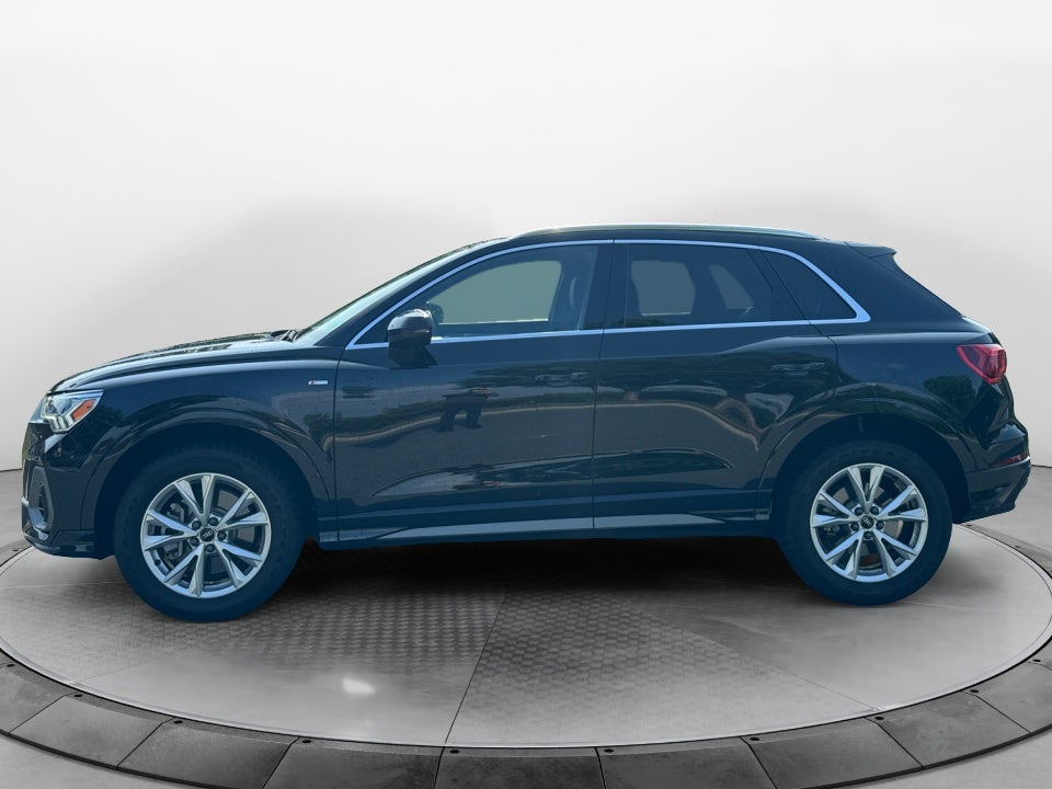 2024 Audi Q3 S line Premium