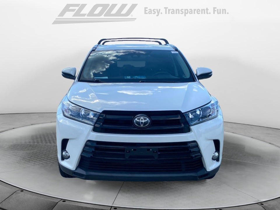 2017 Toyota Highlander SE