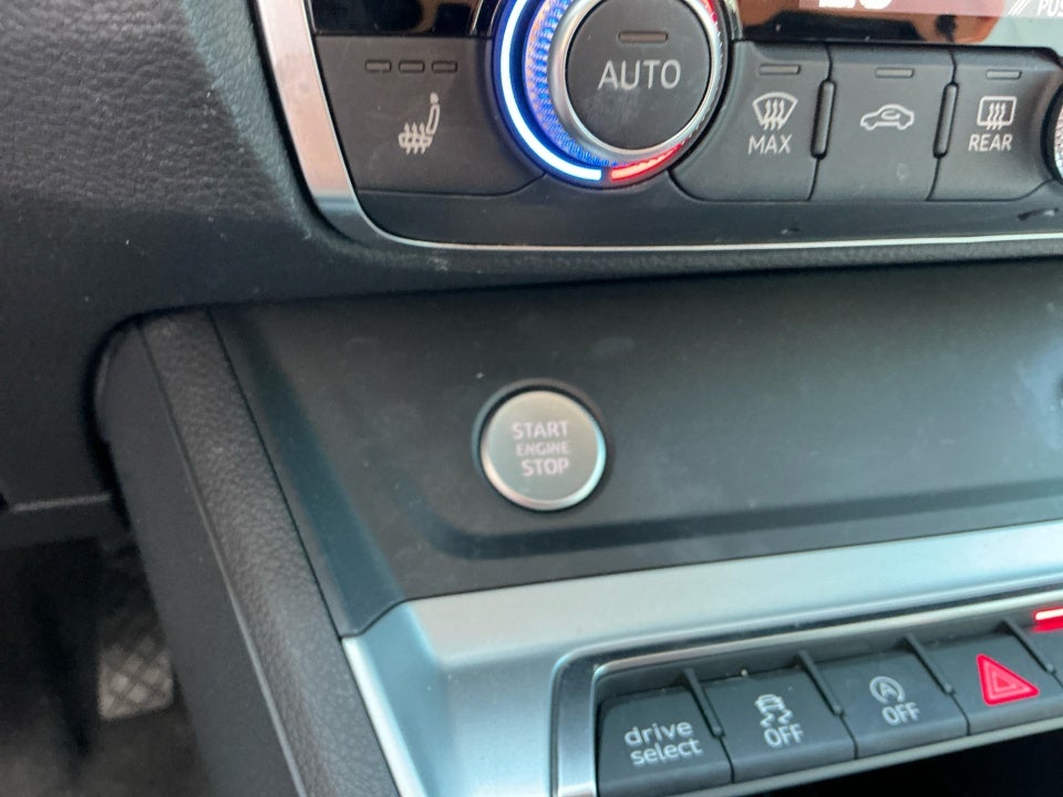 2020 Audi Q3 S line Premium Plus