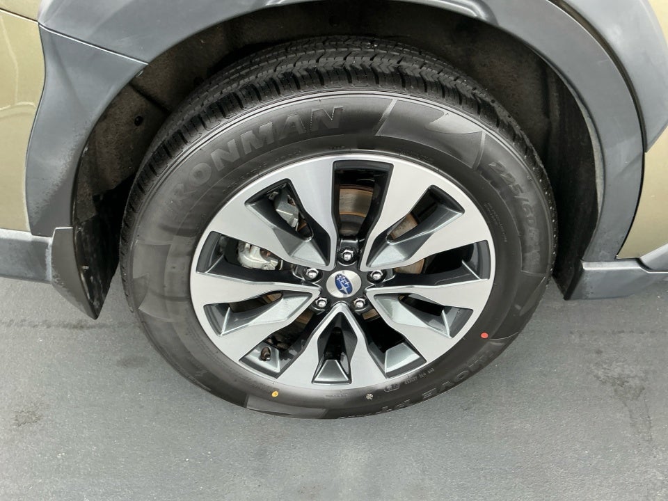 2024 Subaru Outback Touring
