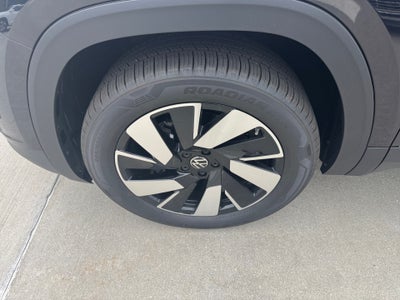 2026 Volkswagen Atlas Cross Sport 2.0T SEL
