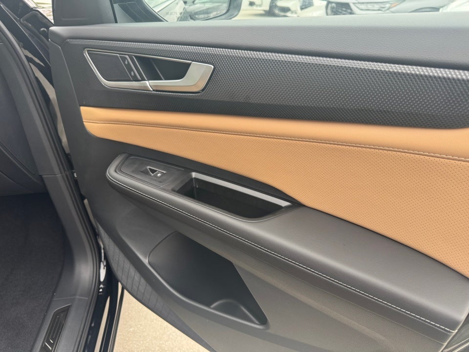 2026 Volkswagen Atlas Cross Sport 2.0T SEL