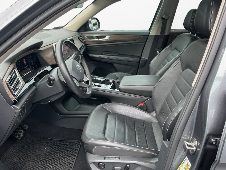 2024 Volkswagen Atlas 2.0T SEL