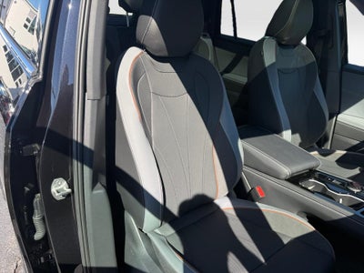 2027 Volkswagen Atlas SEL Premium R-Line