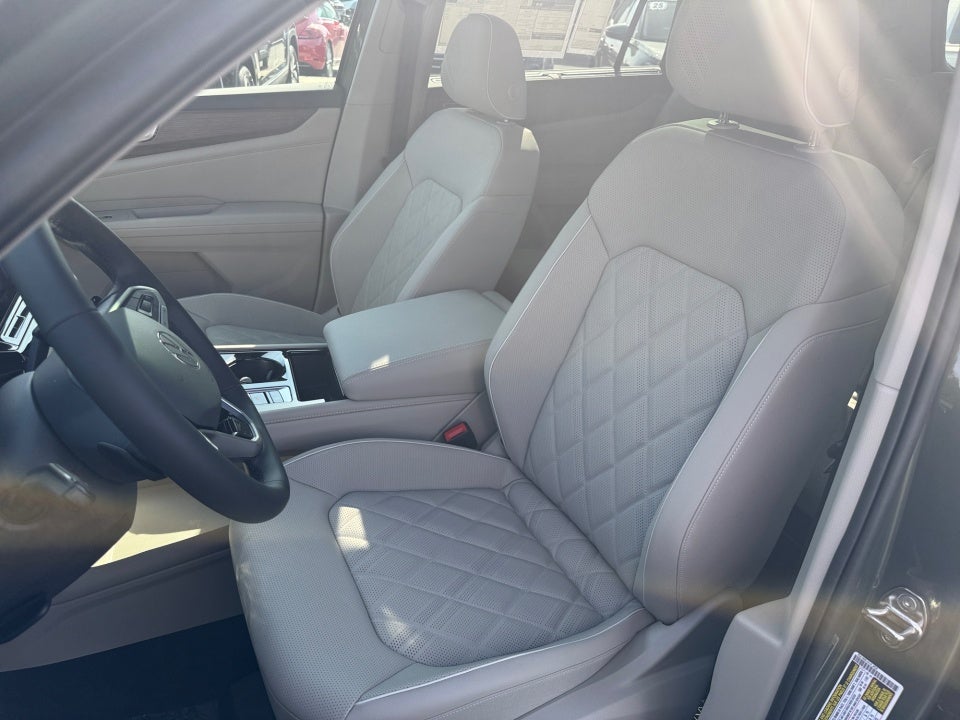 2026 Volkswagen Atlas SEL Premium R-Line