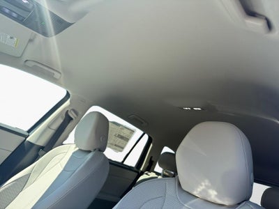 2027 Volkswagen Atlas SE w/Technology