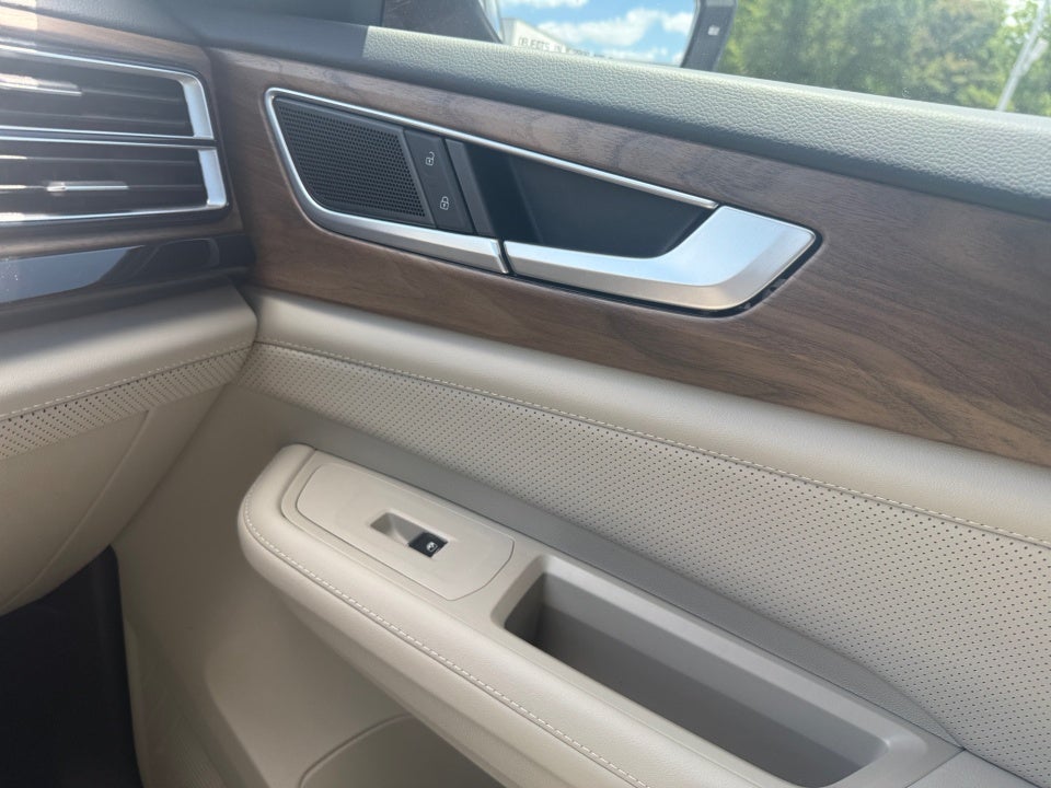 2026 Volkswagen Atlas SE