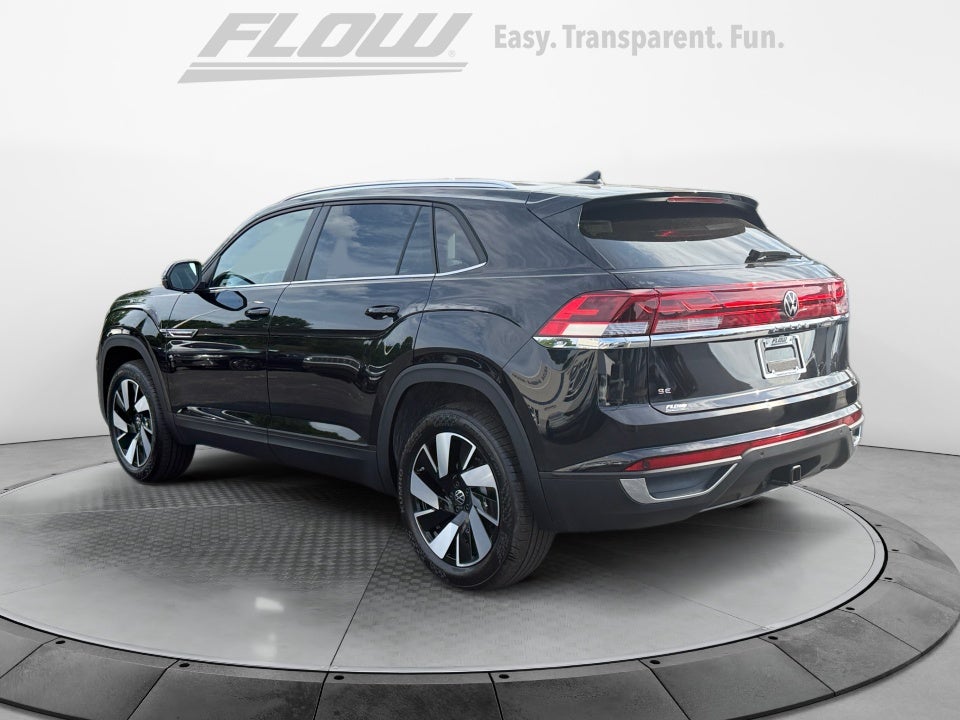 2026 Volkswagen Atlas Cross Sport SE with Technology