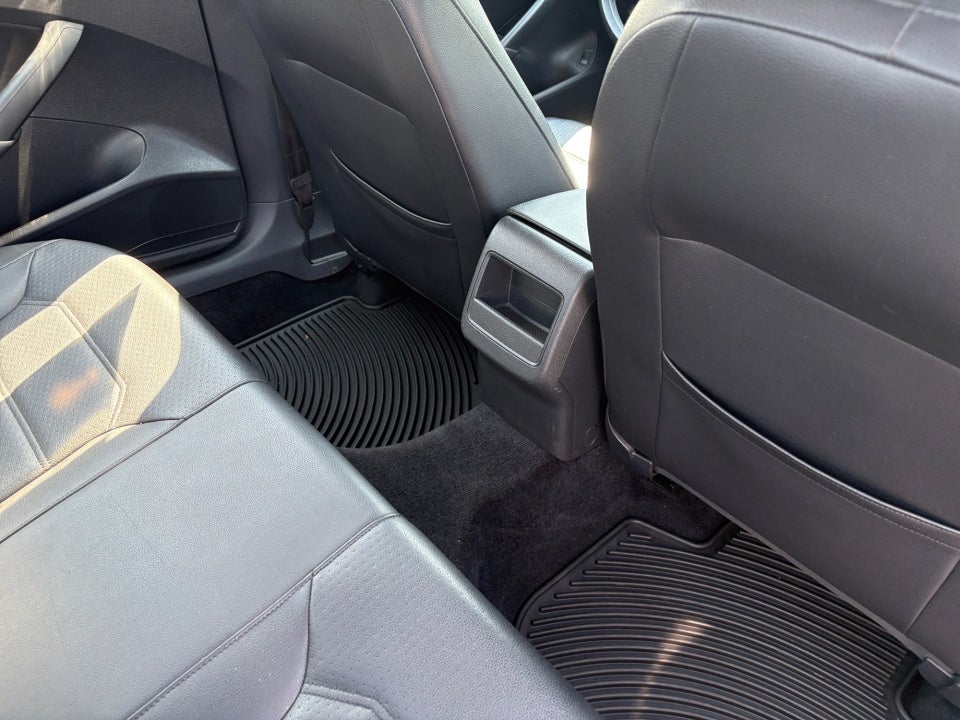 2015 Volkswagen Passat 1.8T Limited Edition