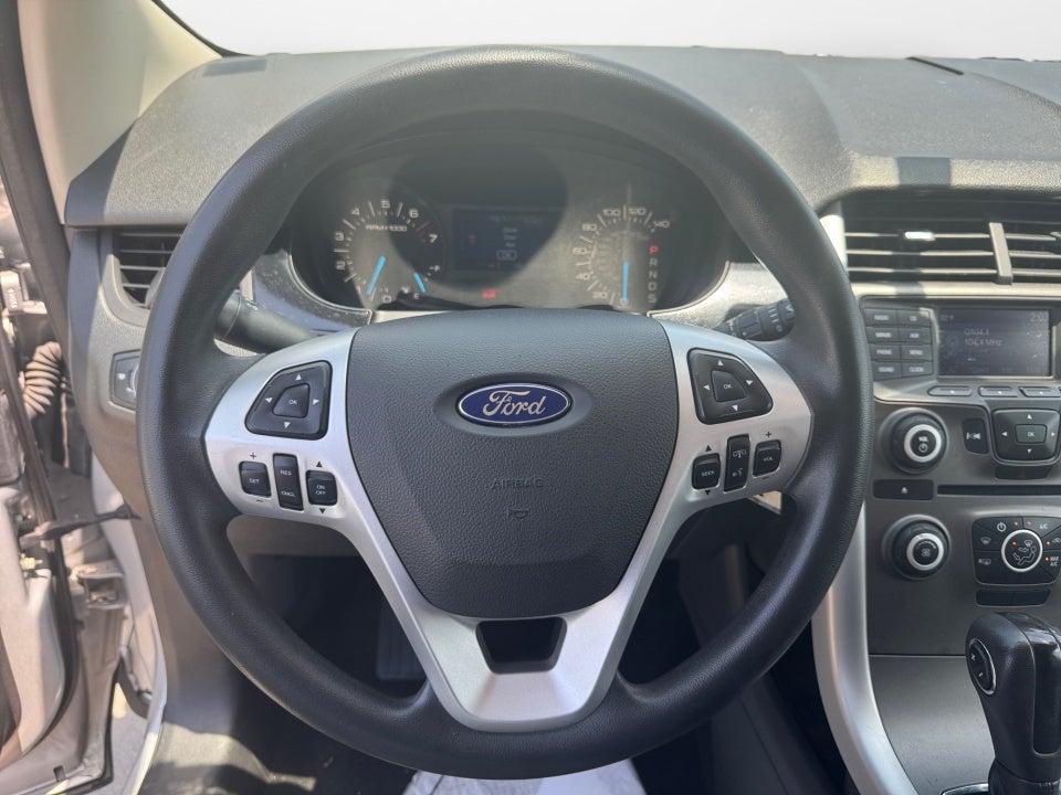 2014 Ford Edge SE