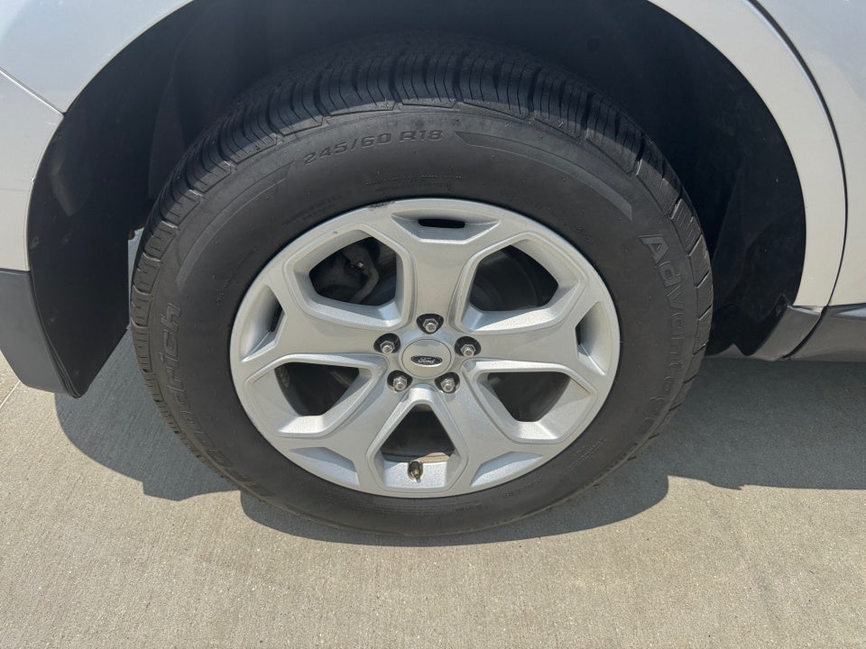 2014 Ford Edge SE