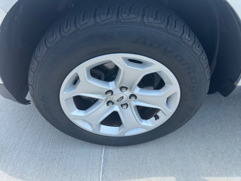 2014 Ford Edge SE