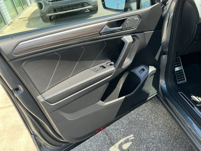 2023 Volkswagen Tiguan SEL R-Line