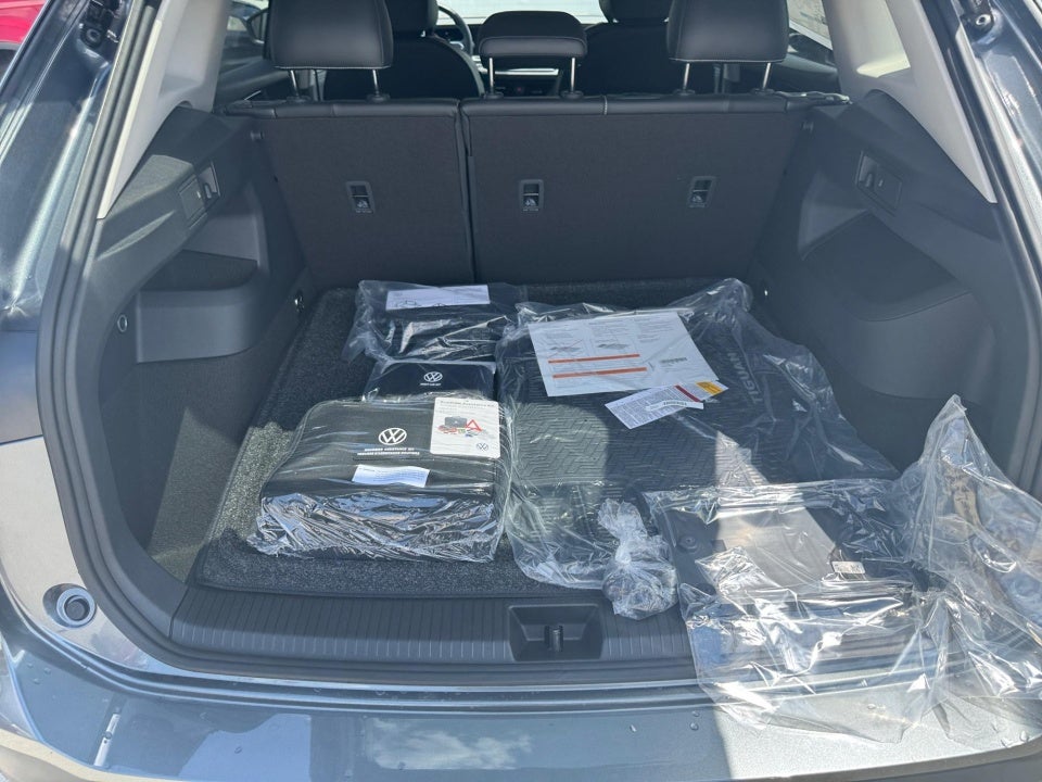 2026 Volkswagen Tiguan SE